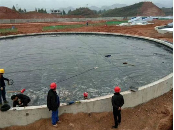 ���B����Ĥʩ���F��